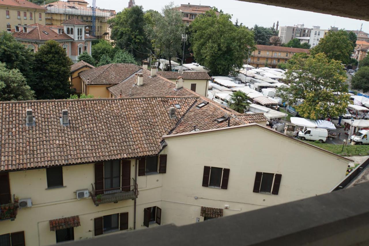 La Rotonda 2 Camere Con Terrazza In Centro Pavia Dış mekan fotoğraf